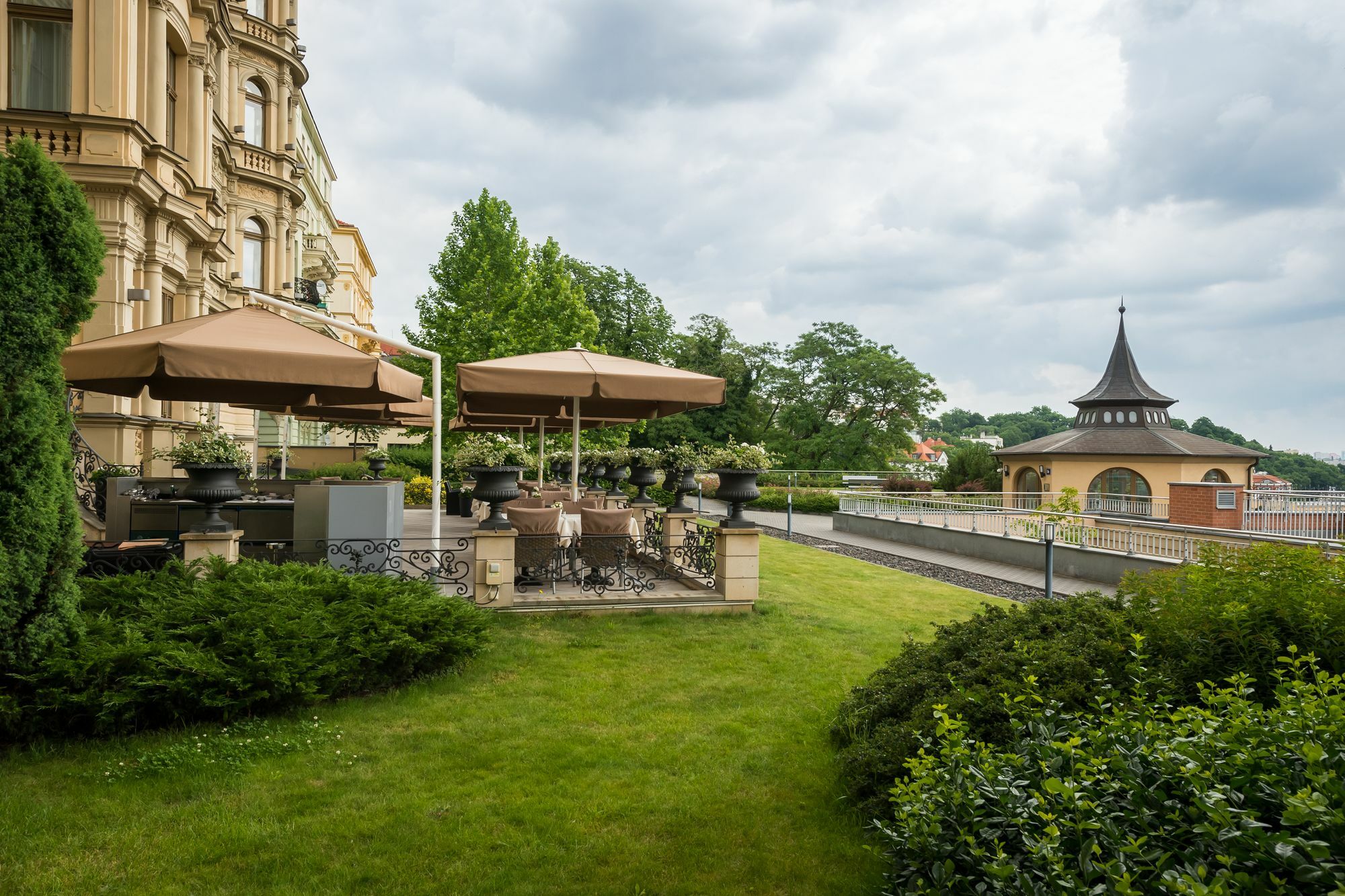 Apartment U Zvonarky Prag Eksteriør billede